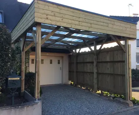 menuisier à Crevin - image 2